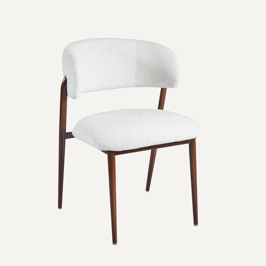 Liorra | Minimalistische eetkamerstoel met gebogen rugleuning en houten poten