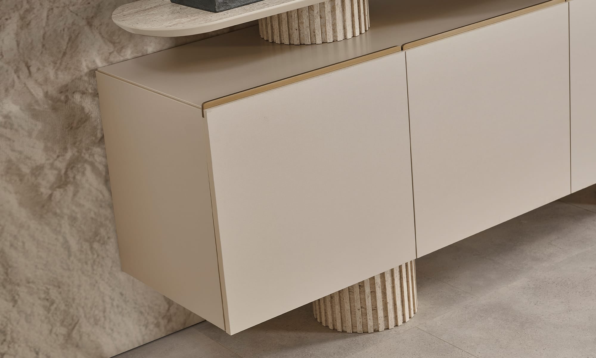 Artemis Sidetable